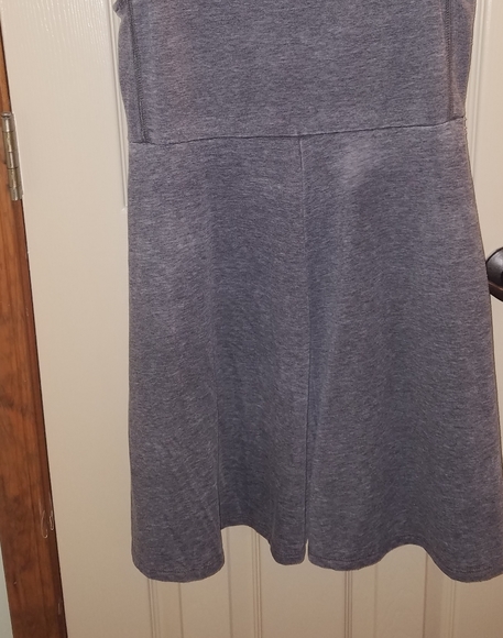Simple grey burnout sundress L Others Follow - Picture 7 of 9